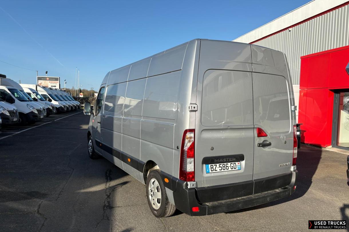 Renault Trucks Master 130