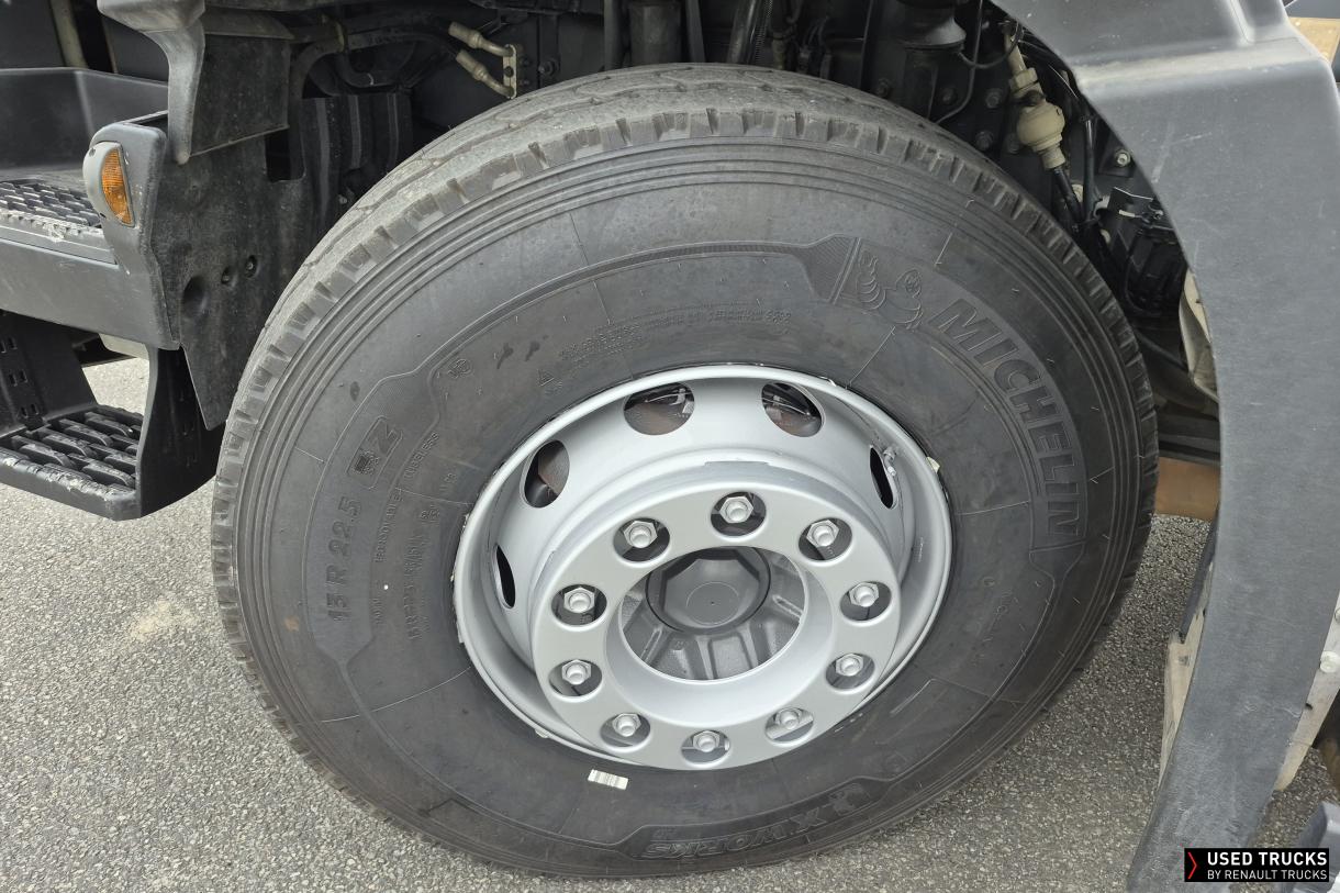 Renault Trucks C 460
