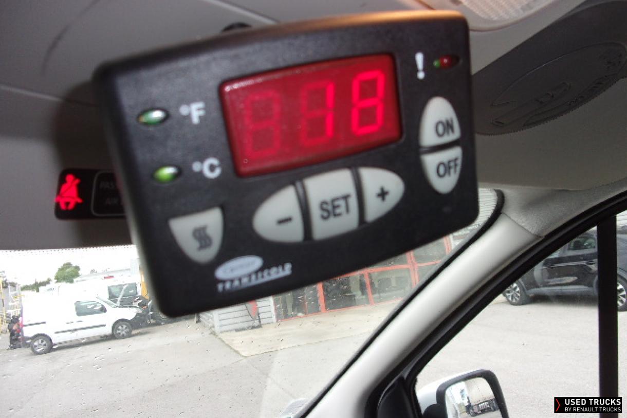 Renault Trucks Trafic 145