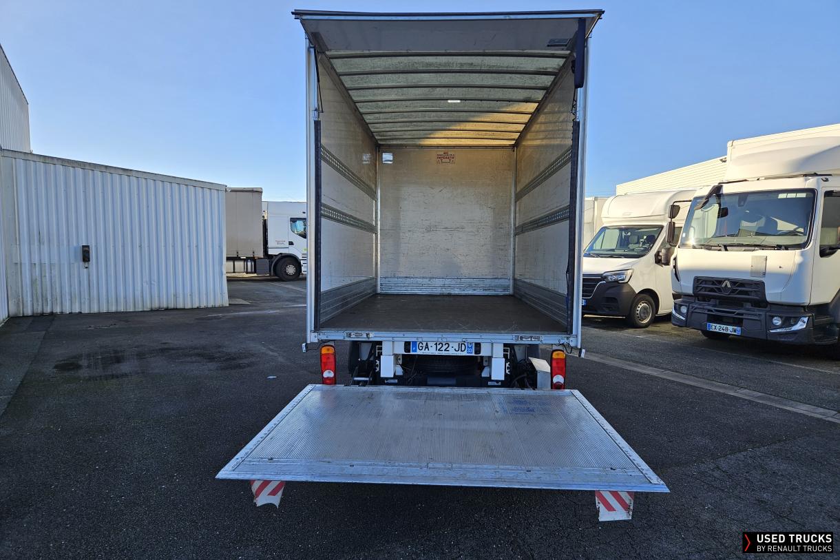 Renault Trucks Master 145