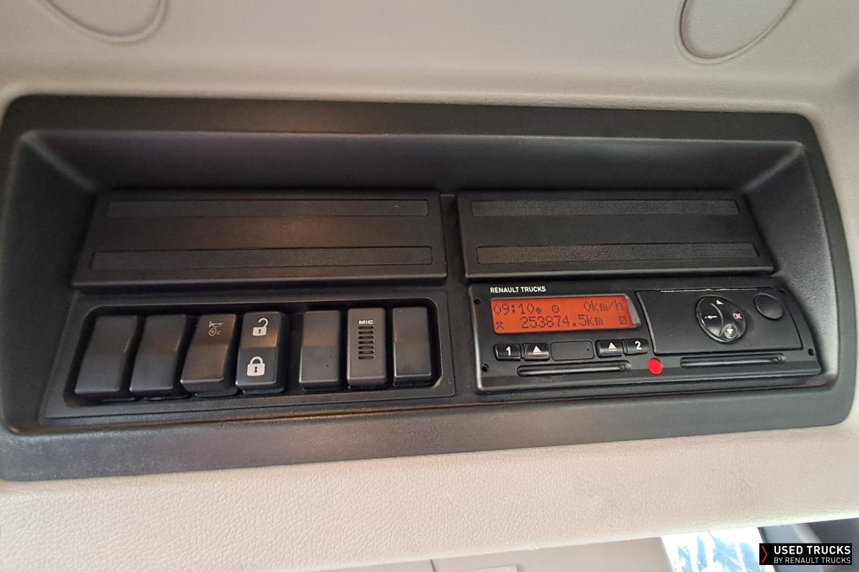 Renault Trucks D 240
