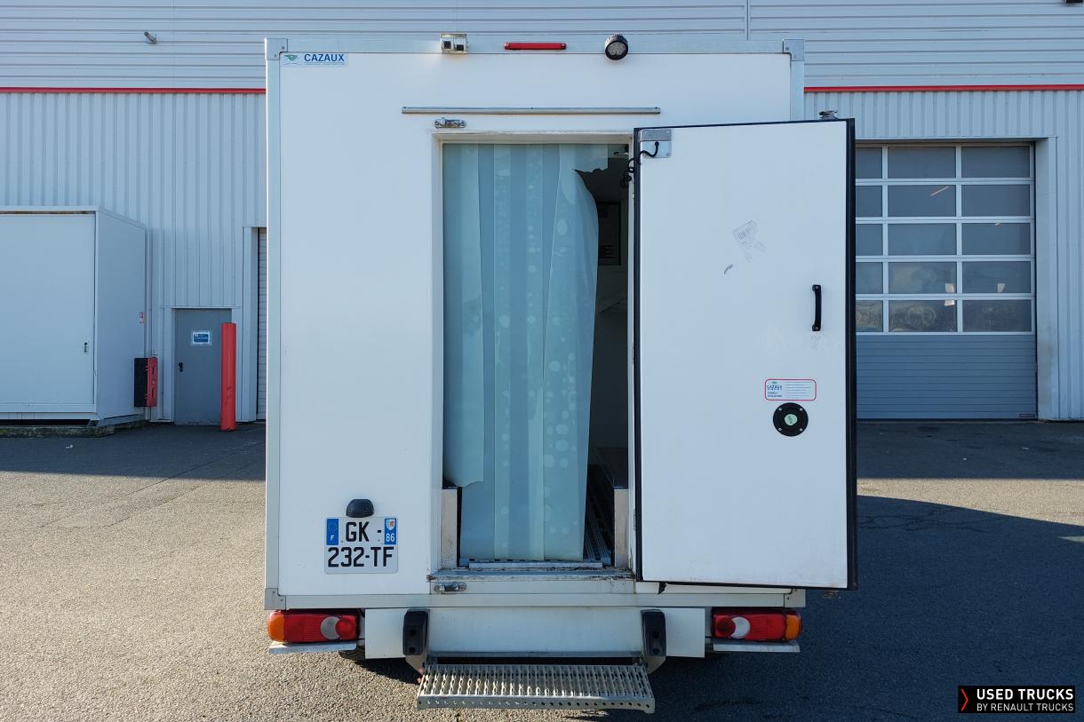 Renault Trucks Trafic 