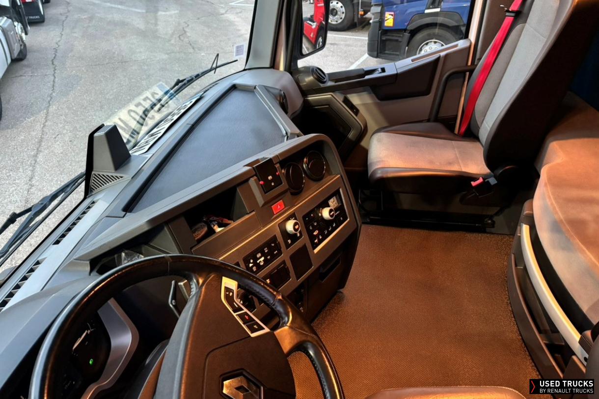 Renault Trucks T 480