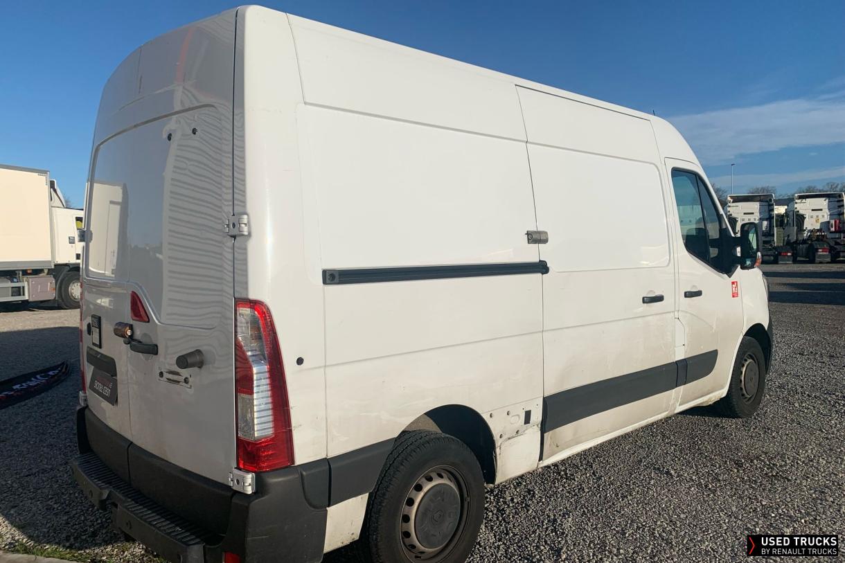 Renault Trucks Master 