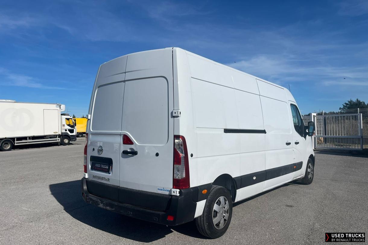 Nissan Interstar 150