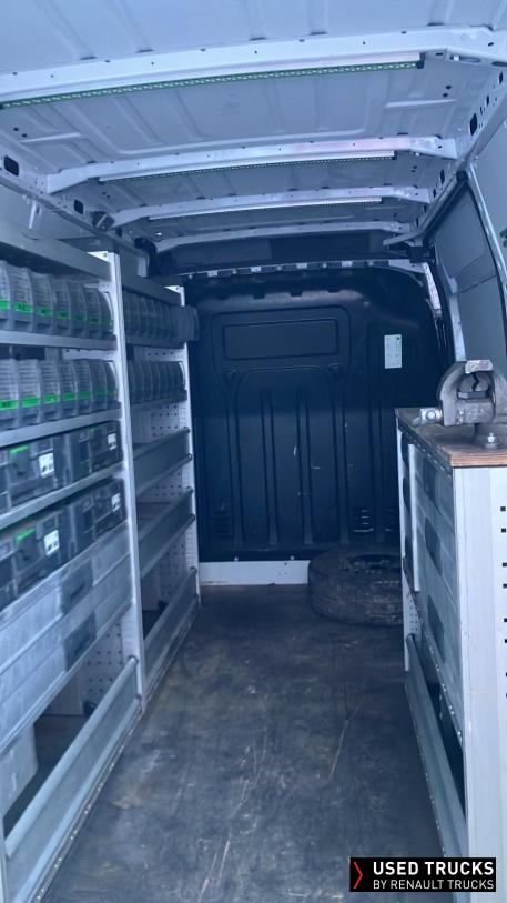 Renault Trucks Master 180