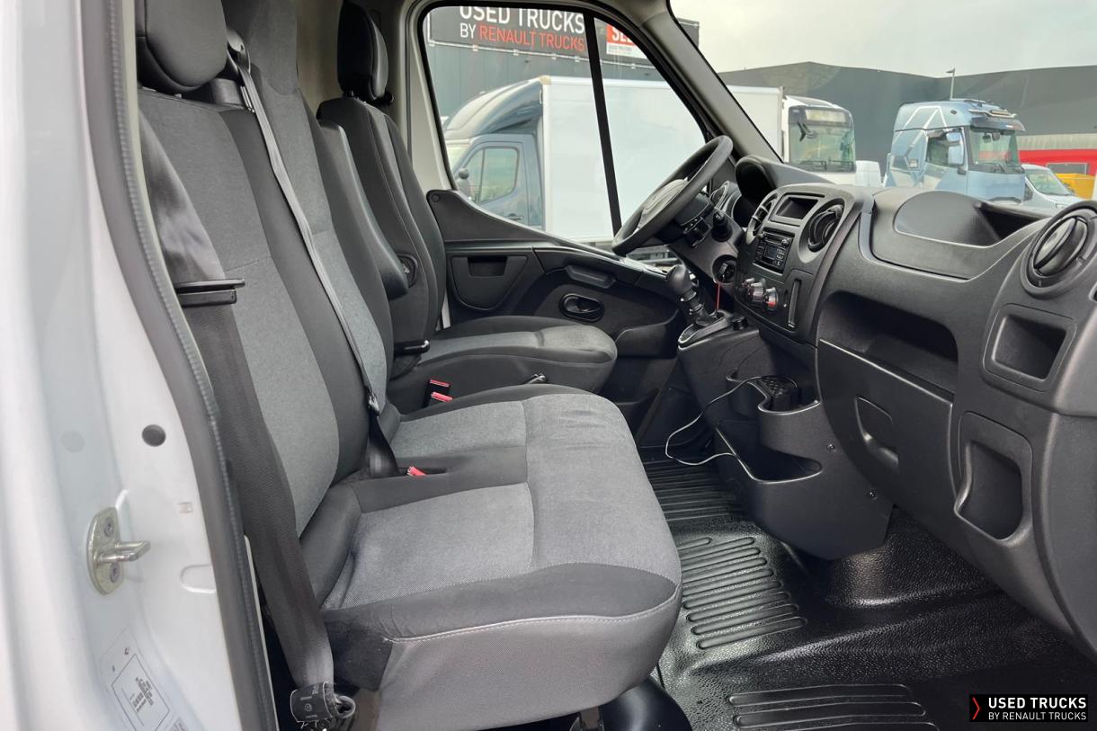 Renault Trucks Master 130