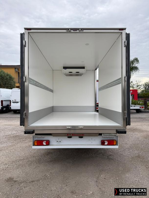 Renault Trucks Master 