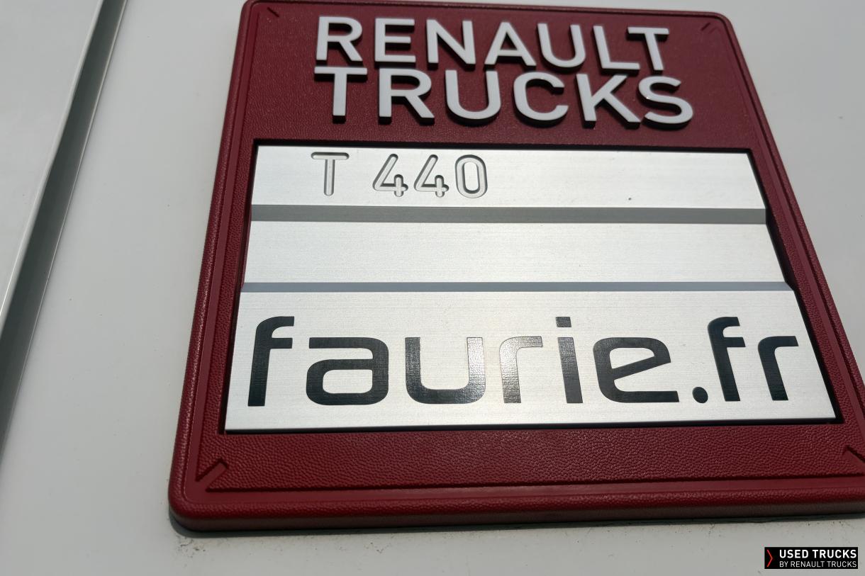 Renault Trucks T 440