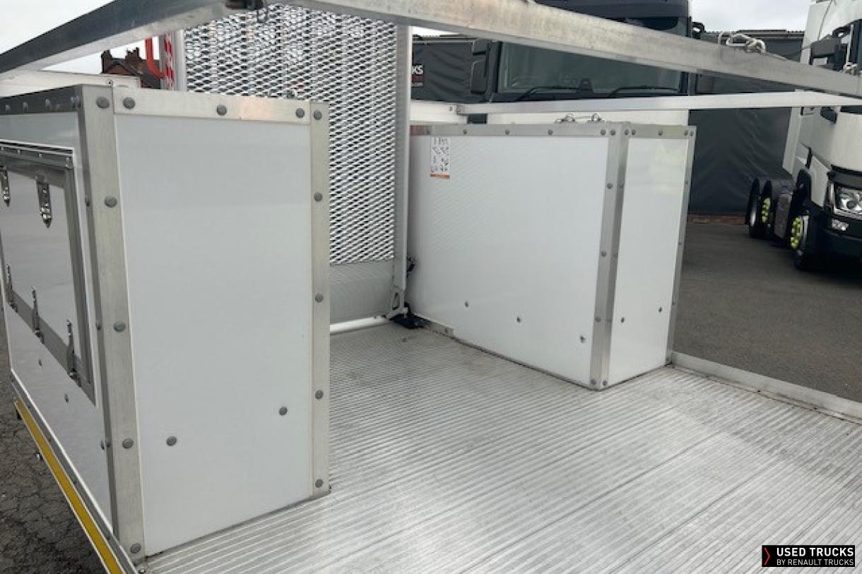 Renault Trucks Trafic 120