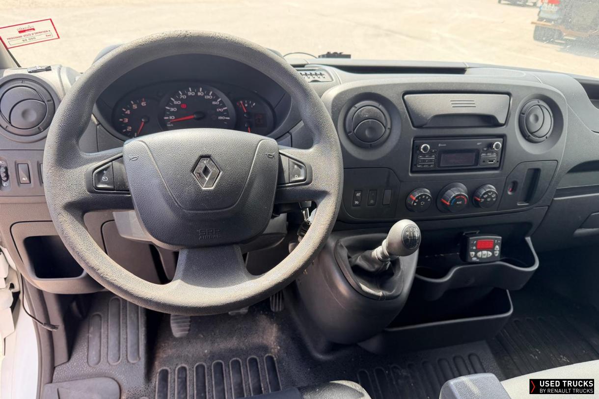 Renault Trucks Master 130