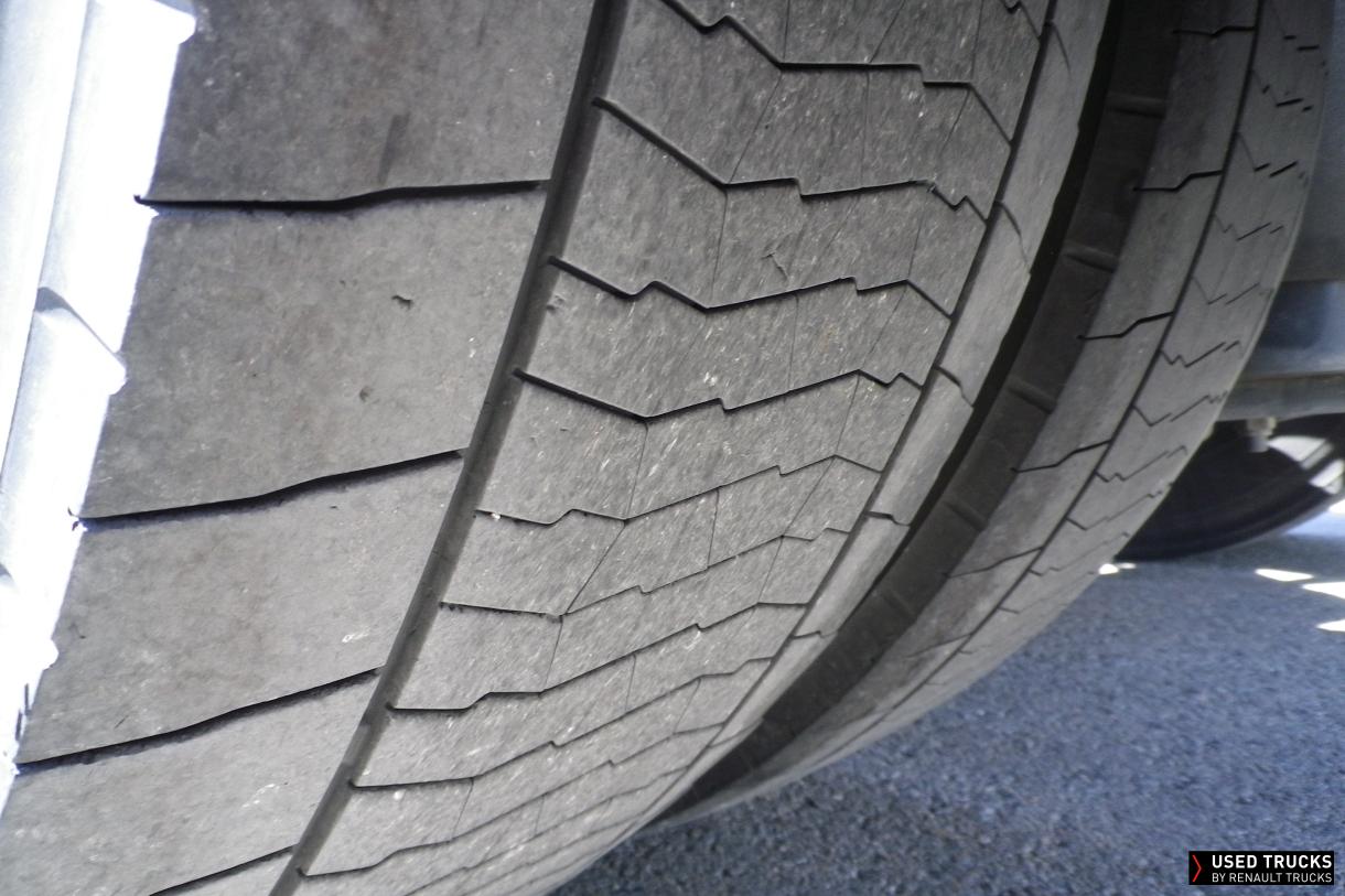 Renault Trucks T High 520