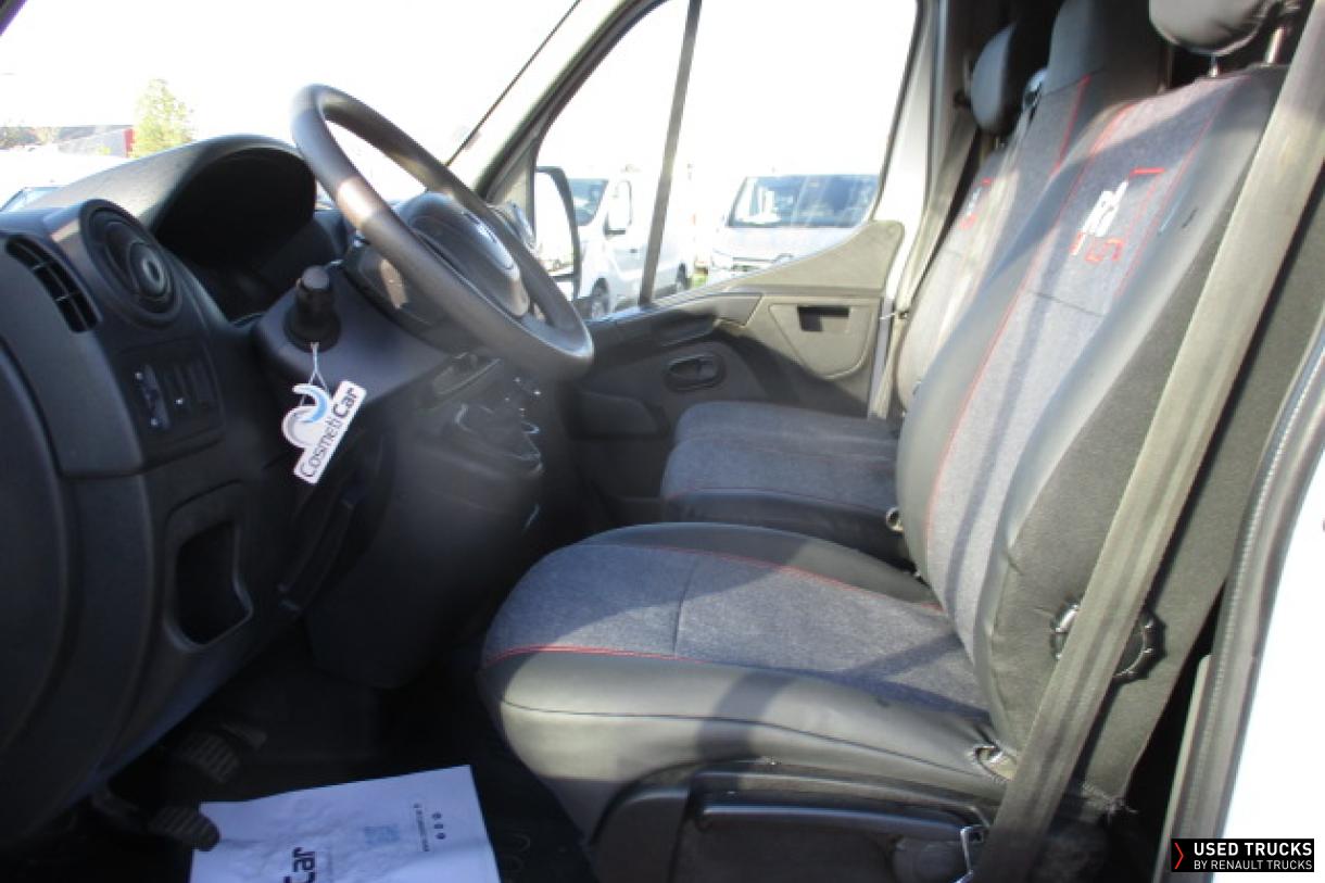 Renault Trucks Master 130