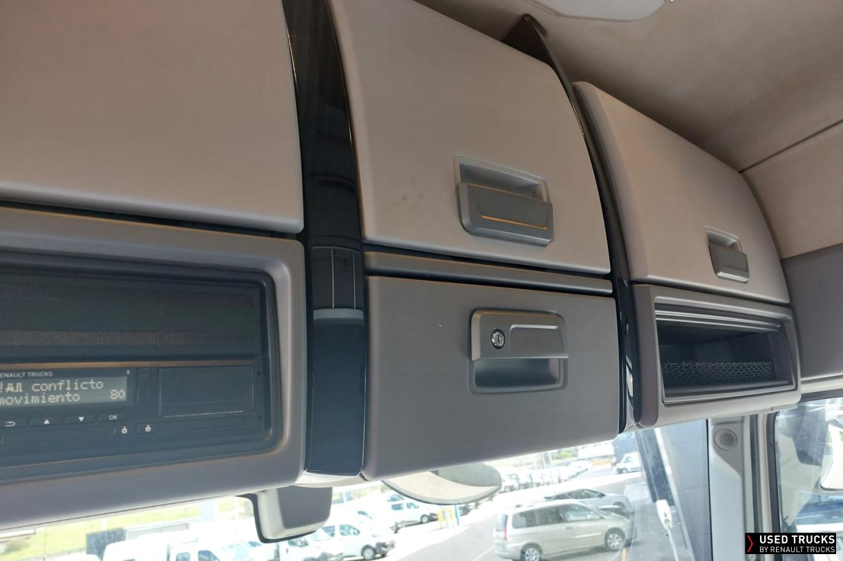 Renault Trucks T High 520