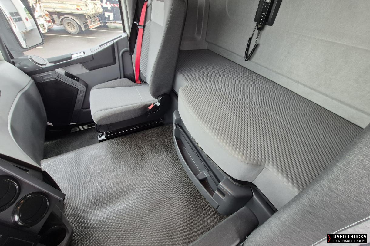 Renault Trucks C 440