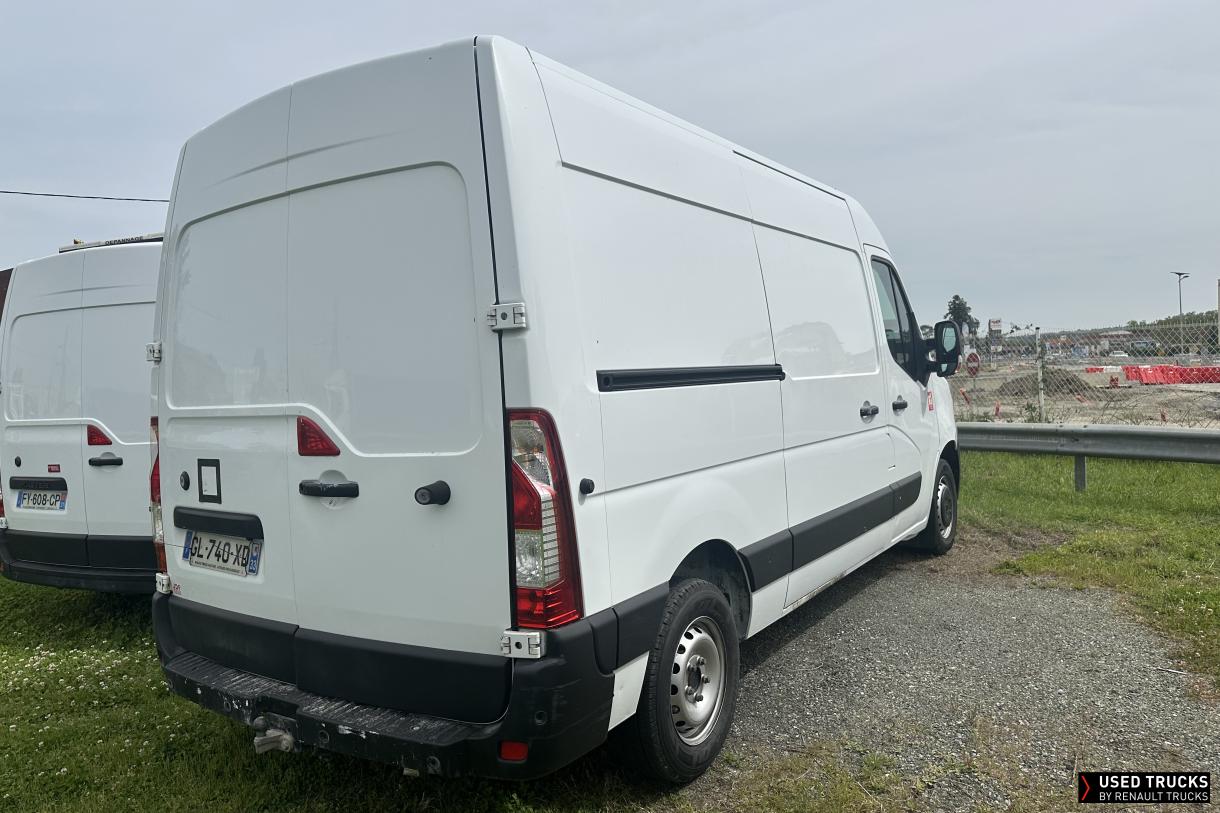 Renault Trucks Master 135