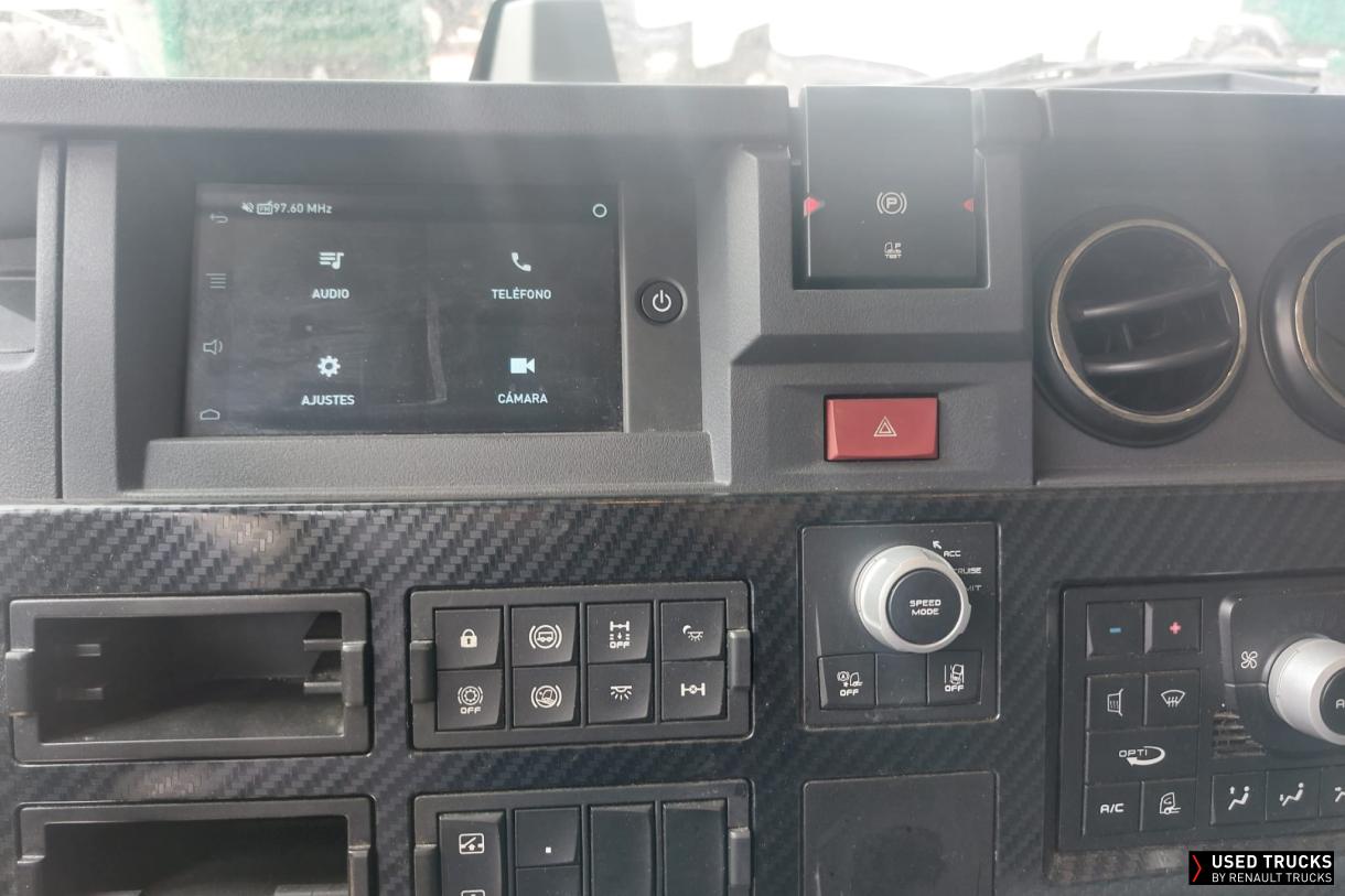 Renault Trucks T 440