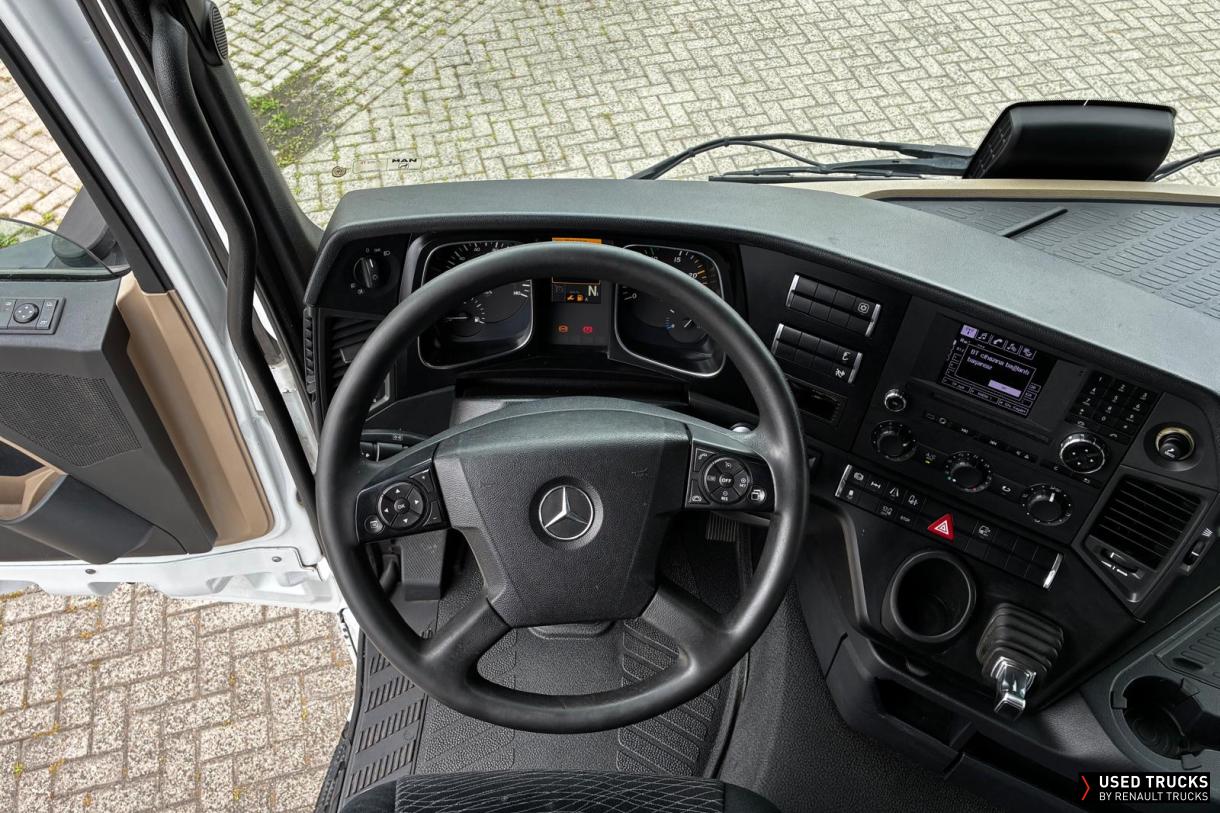 Mercedes-Benz Actros 400