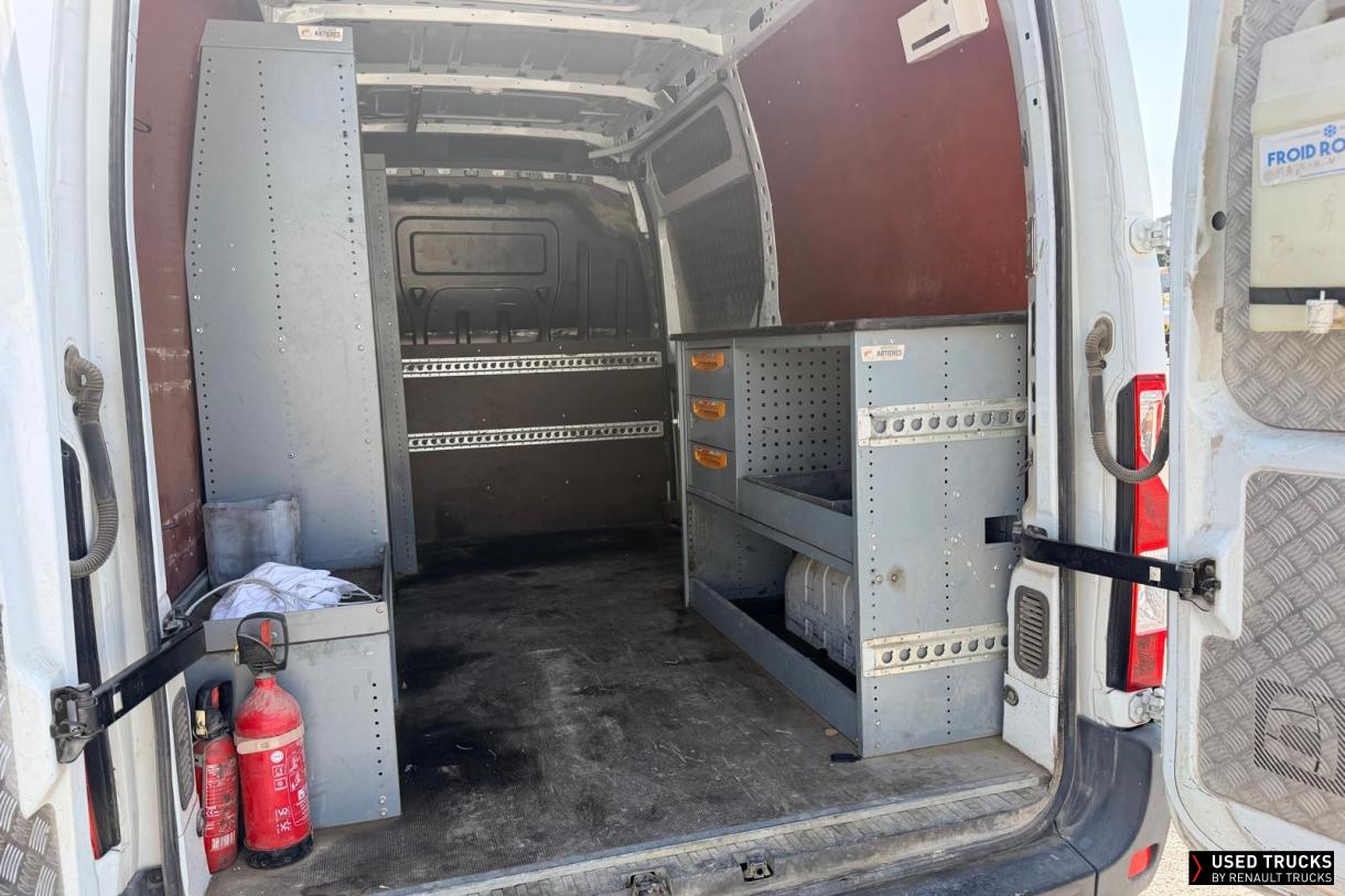 Renault Trucks Master 145