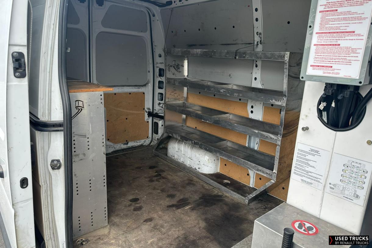 Renault Trucks Master 145