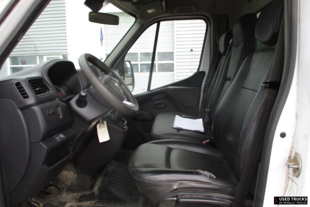Renault Trucks Master 145