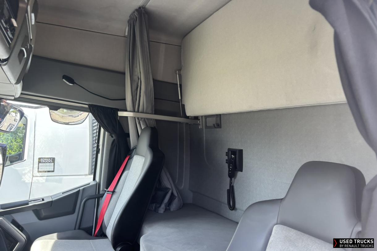 Renault Trucks T 440