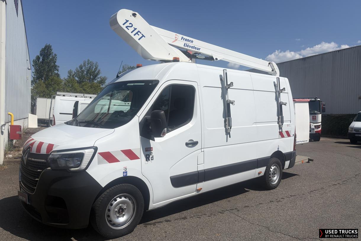 Renault Trucks Master 145