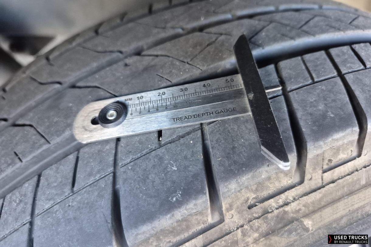 Renault Master 165