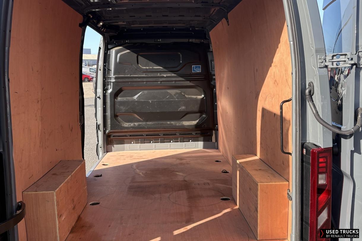 Renault Trucks Master 150