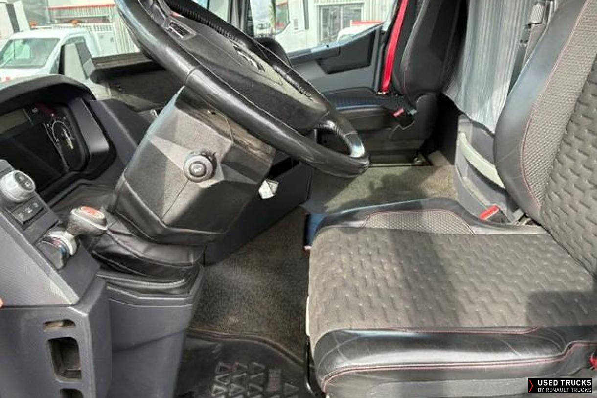 Renault Trucks T 