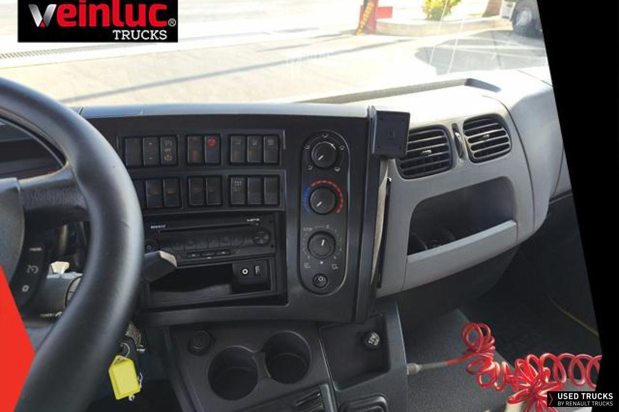 Renault Trucks D 210