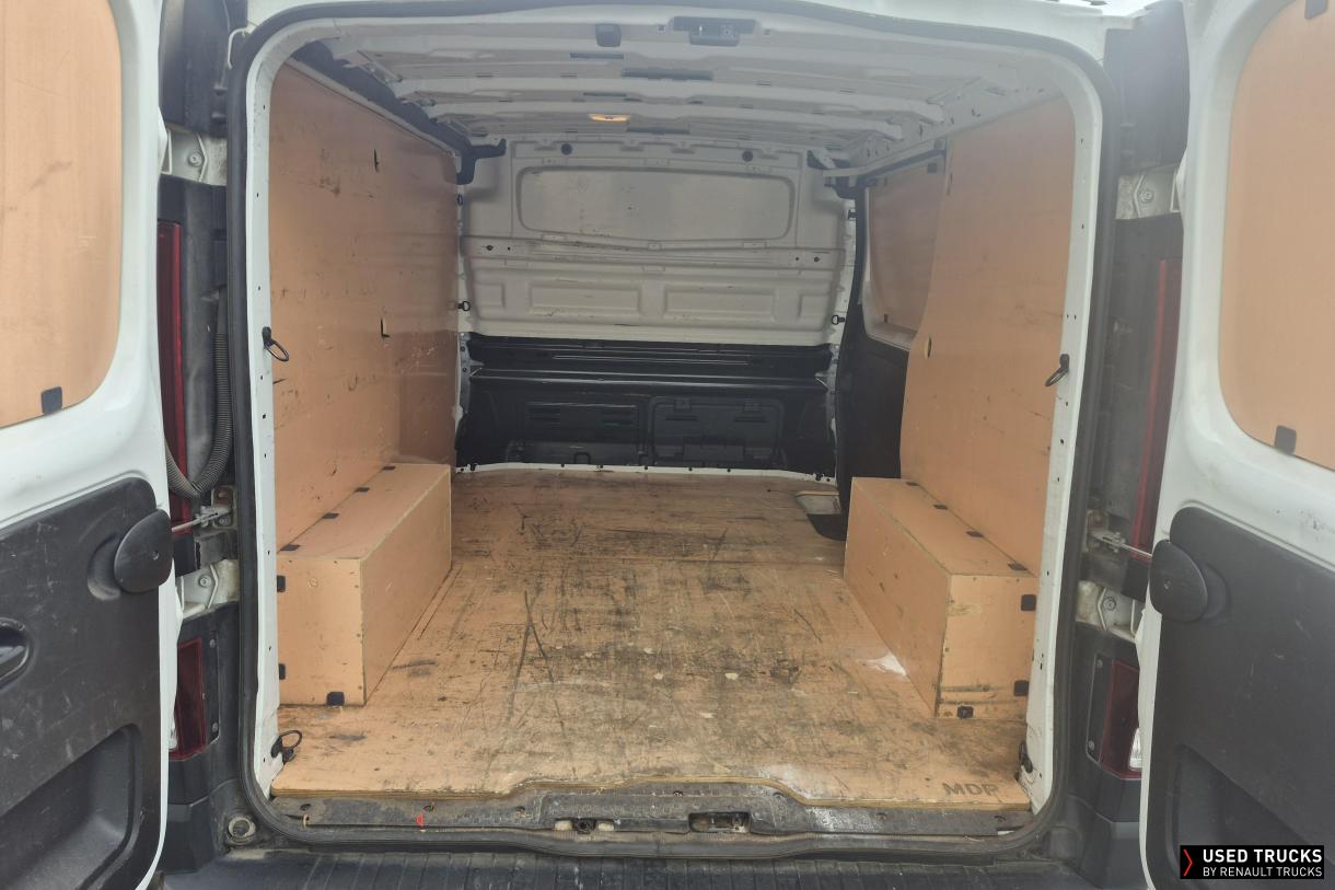 Renault Trafic 120