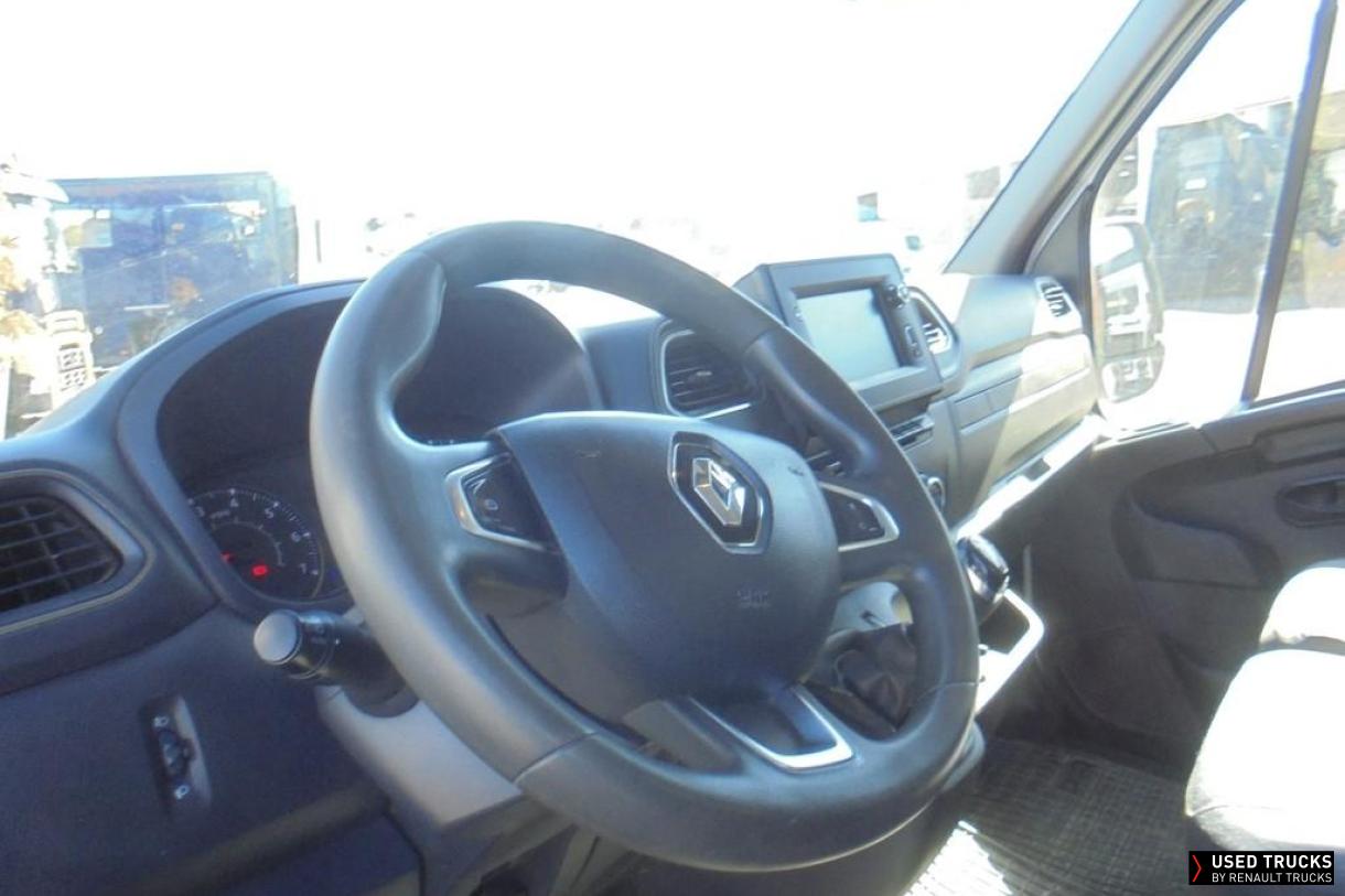 Renault Trucks Master 145