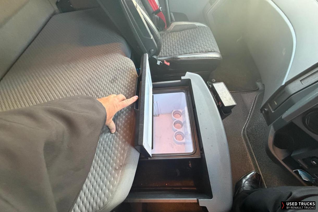 Renault Trucks T High 520