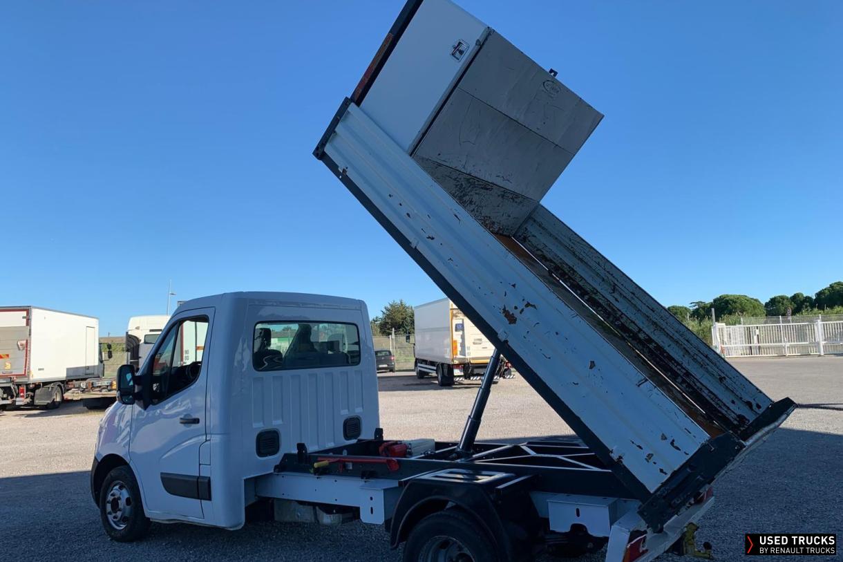 Renault Trucks Master 