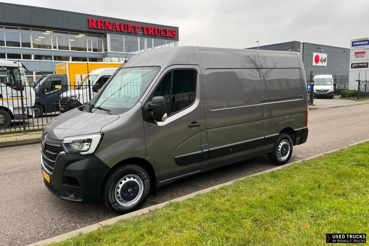 Renault Trucks Master 135
