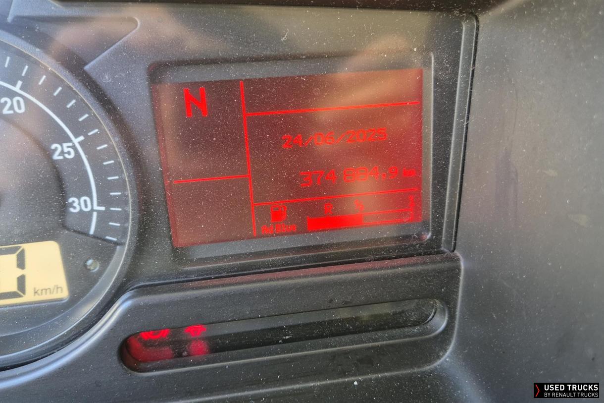 Renault Trucks D Cab 2.1 240