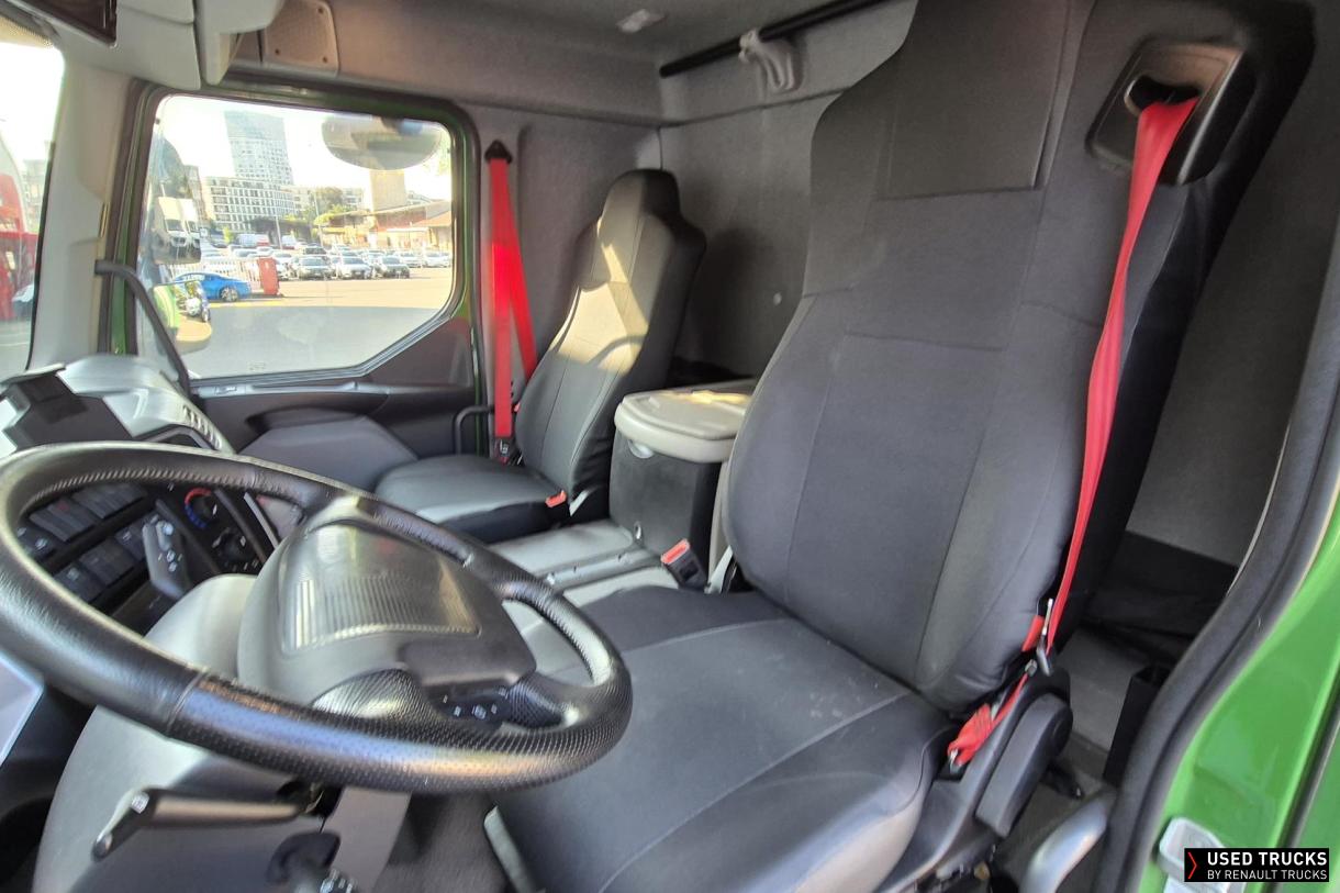 Renault Trucks D Cab 2.1 320