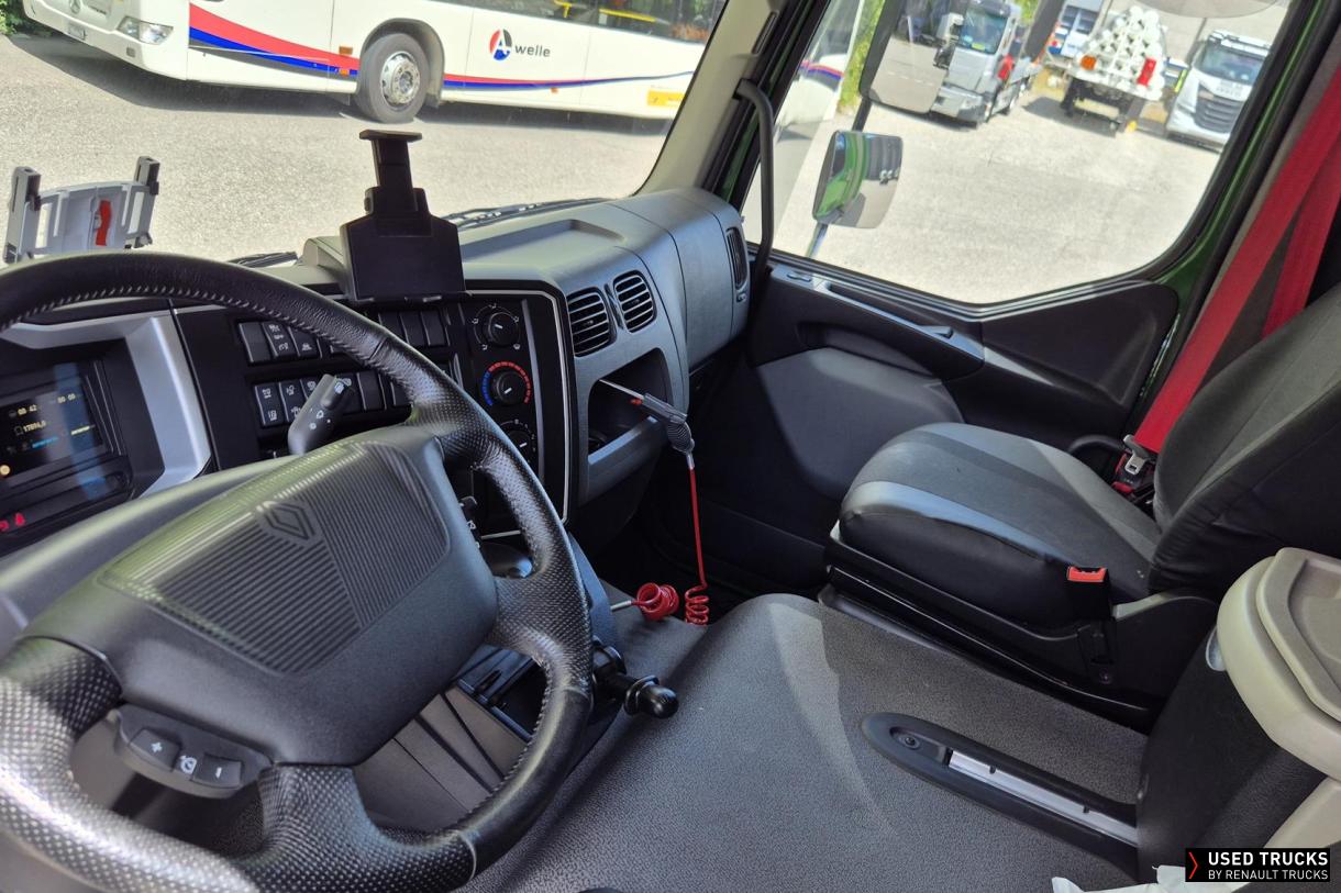 Renault Trucks D Cab 2.1 320