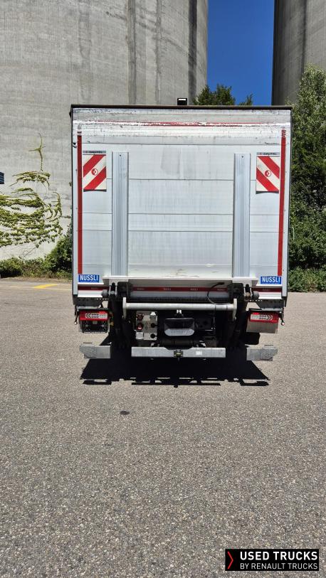Renault Trucks D Cab 2.1 320