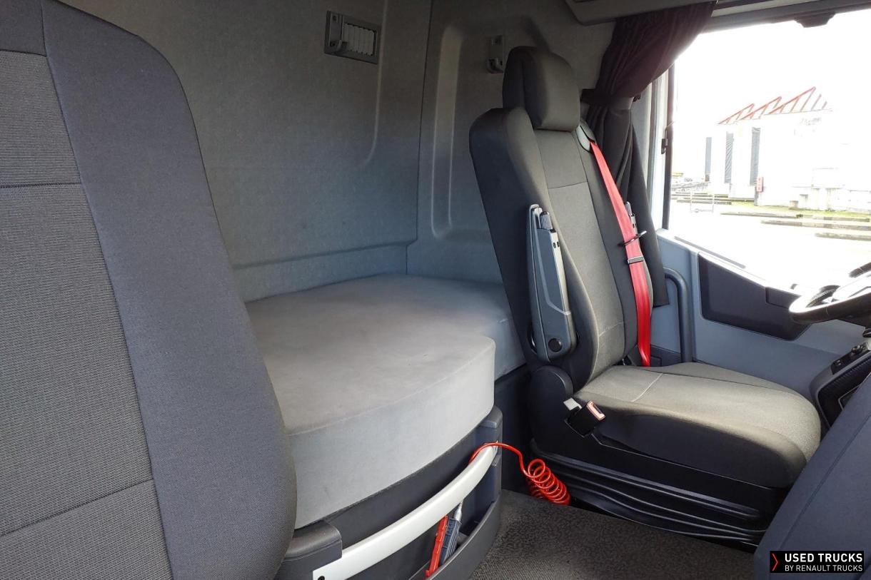 Renault Trucks T 480