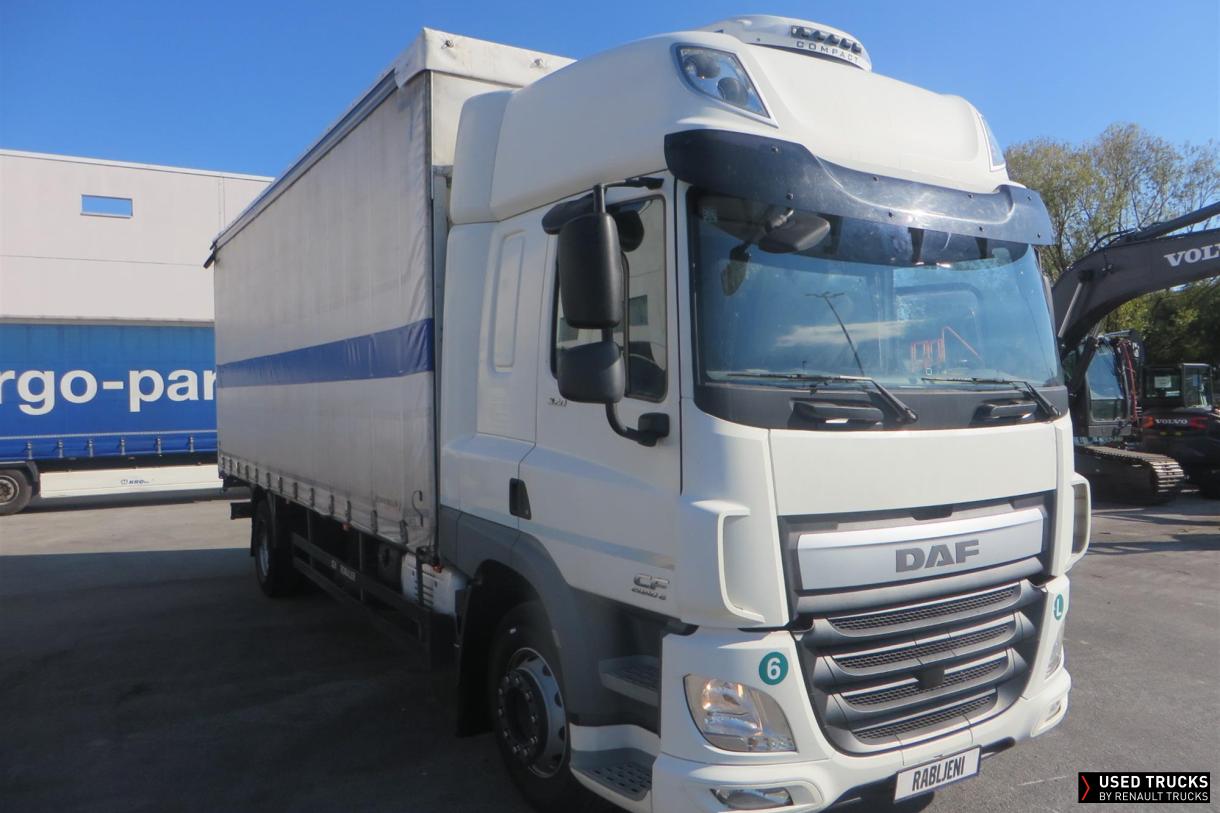 DAF CF 320