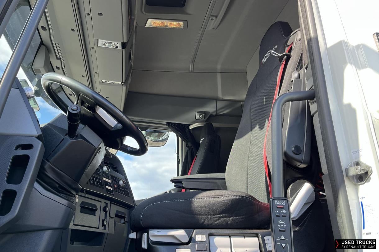 Renault Trucks T 440