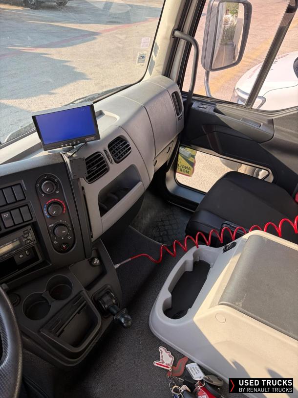 Renault Trucks D 240