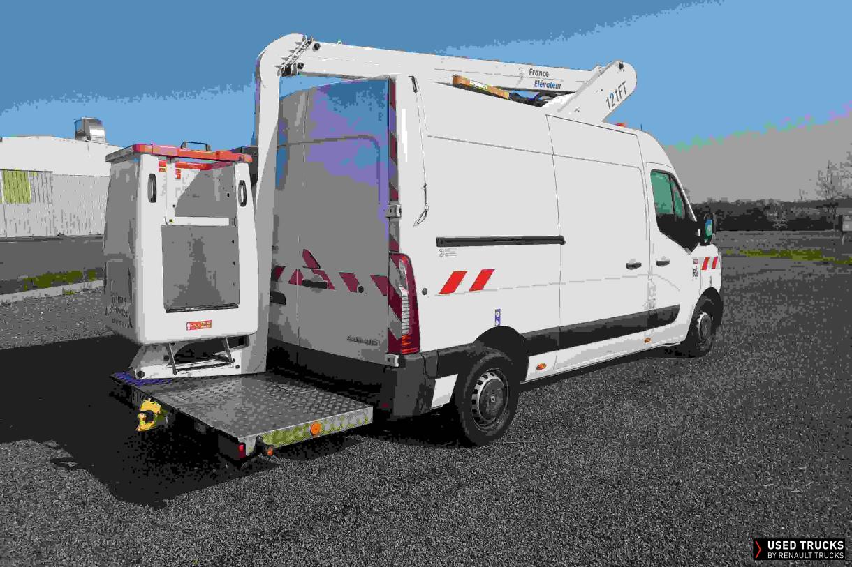 Renault Trucks Master 145