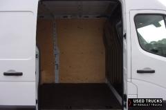 Renault Master
                                          135
