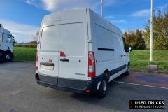 Renault Trucks Master
                                          130