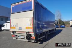 Renault Trucks D
                                          210