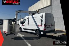 Renault Trucks Master
                                          130