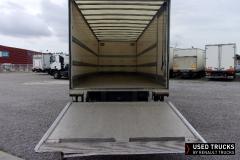 Renault Trucks D
                                          240